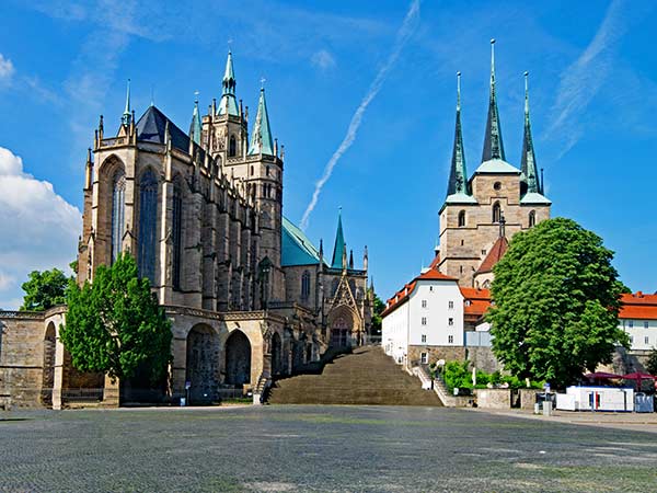 Erfurt mit Bundesgartenschau zur Rosenblüte Image